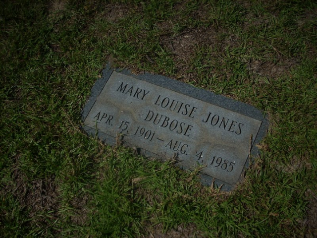 photograph of Louise DuBose's gravemarker