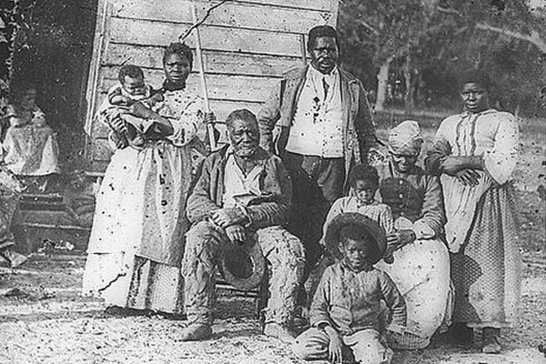 Family on Smith's Plantation, Beaufort, South Carolina, circa 1862. Image courtesy of the Library of Congress and learnnc.org.